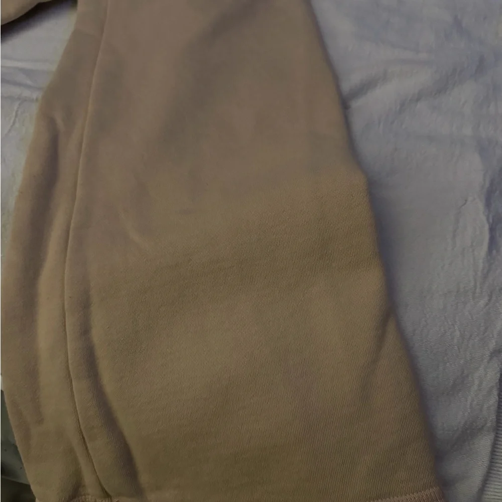 Rare Abercrombie Fitch Tan Sweatpants w/Embellish snowflake & board bum on butt - Picture 6 of 9